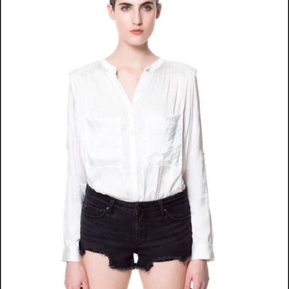 Zara White Long Sleeve Blouse with Patch Pockets and Mandarin Collar XS